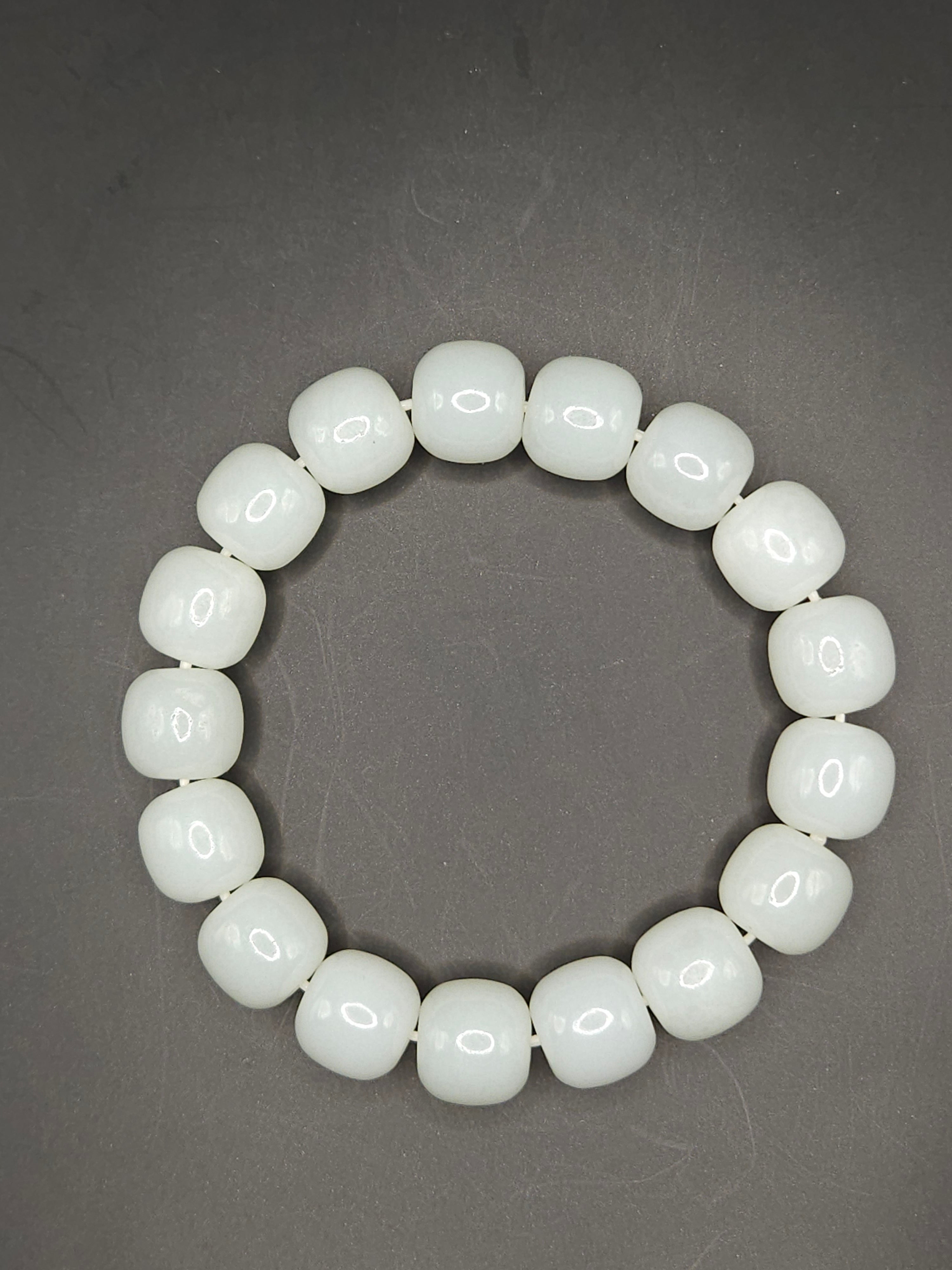 White nephrite bracelet