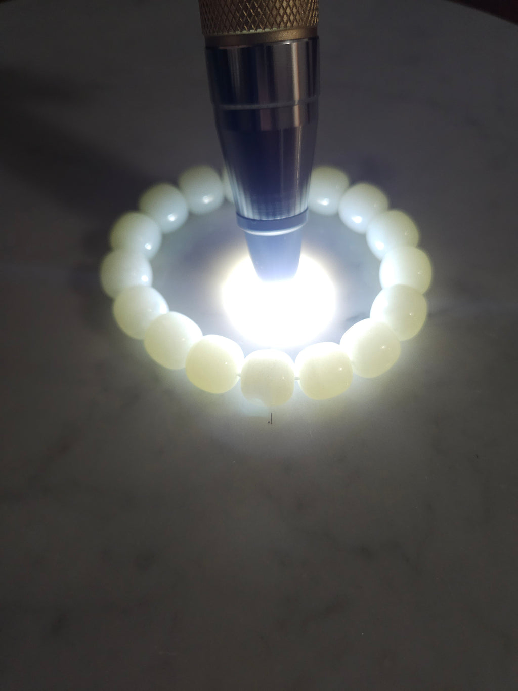 White nephrite bracelet