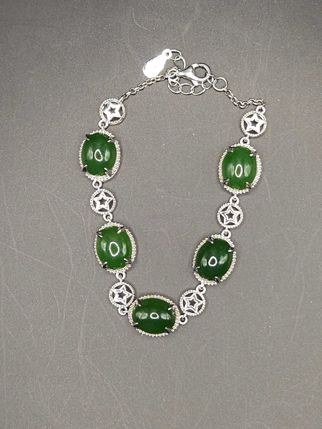 Siberian jasper bracelet (nephrite, silver chain setting)