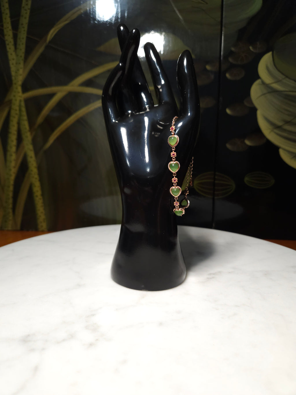 Siberian nephrite jade apple green bracelet (silver chain setting)