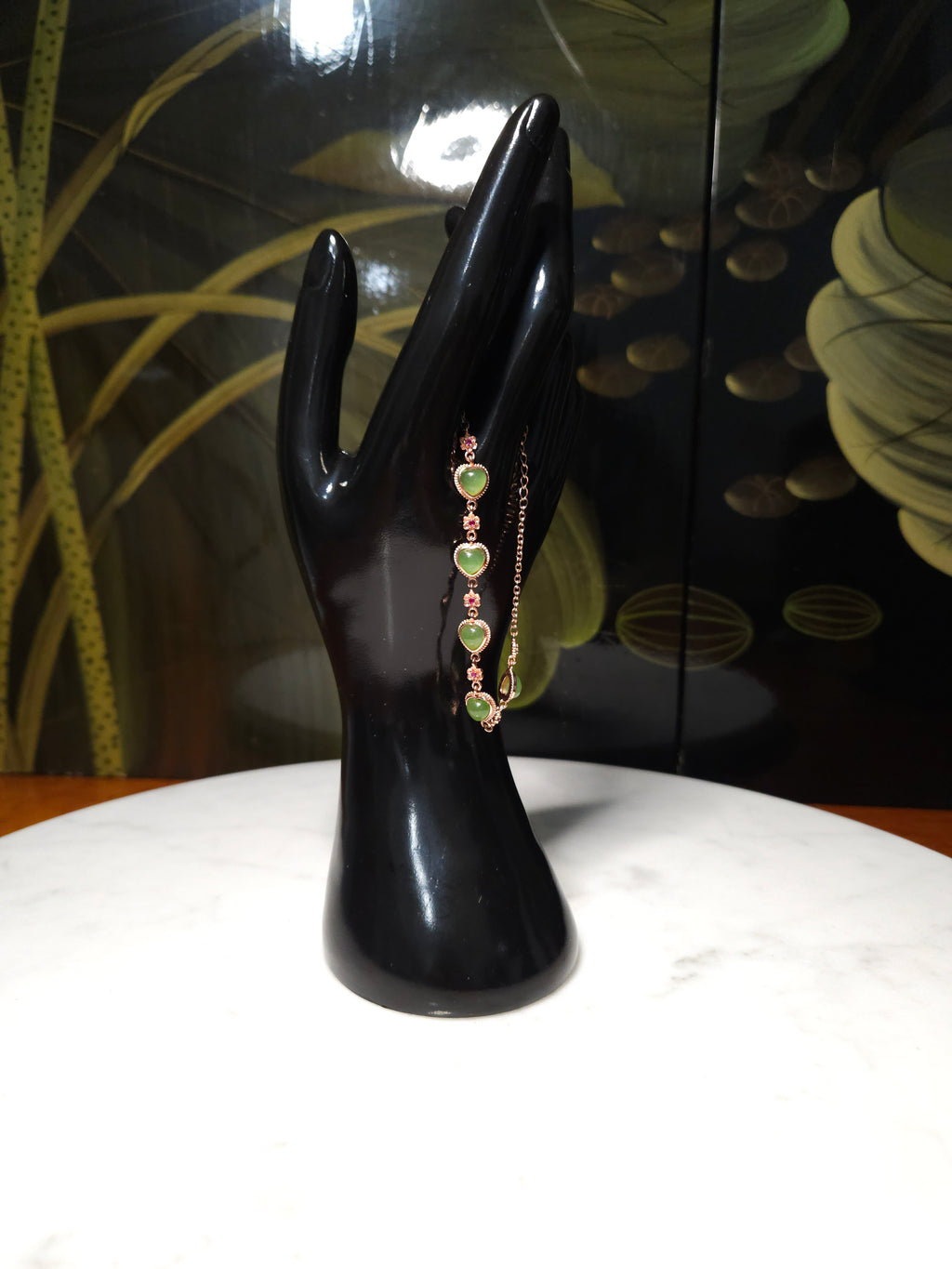 Siberian nephrite jade apple green bracelet (silver chain setting)
