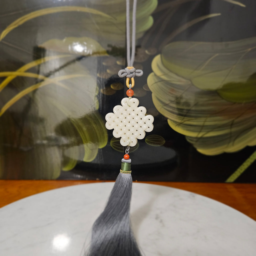 White nephrite Chinese knot