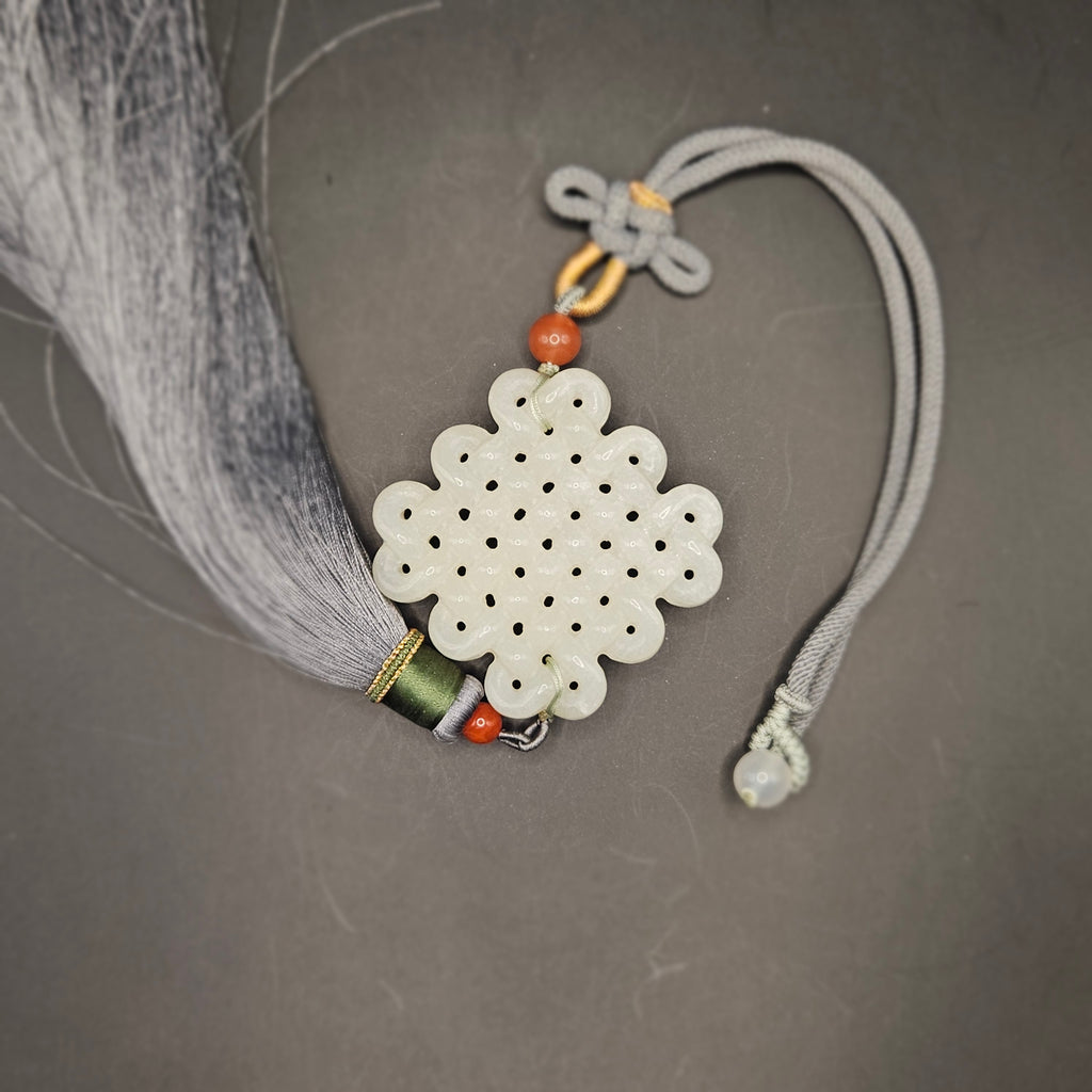 White nephrite Chinese knot