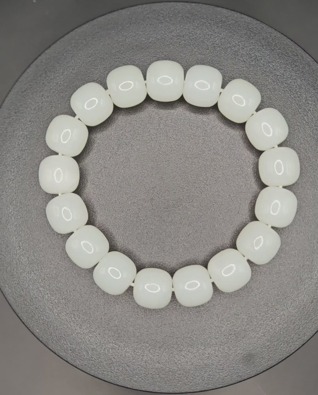 White nephrite bracelet