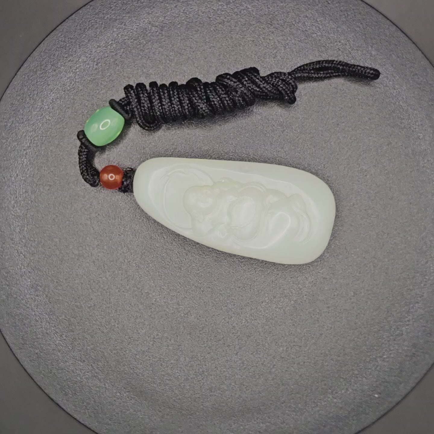 Siberian white nephrite jade Maitreya Buddha pendant (nephrite)
