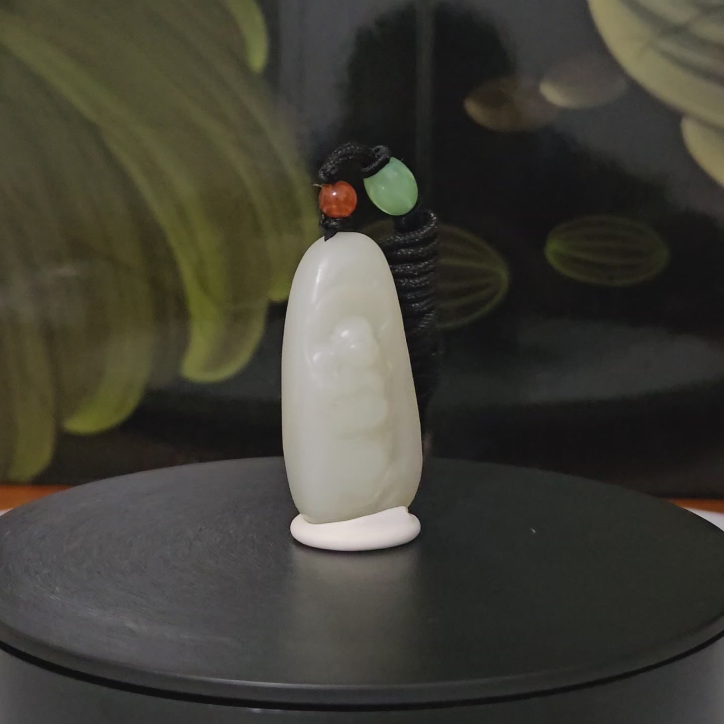 Siberian white nephrite jade Maitreya Buddha pendant (nephrite)