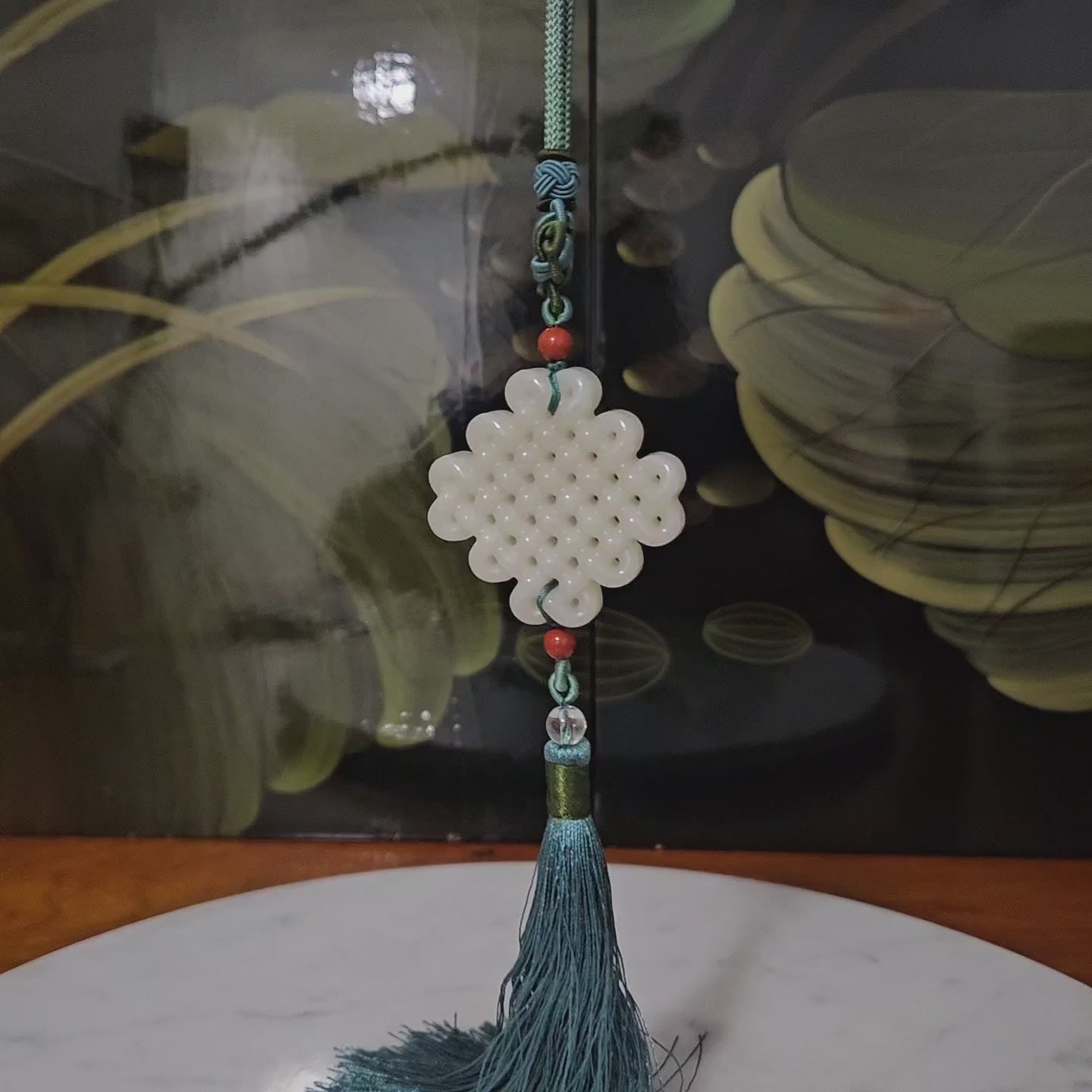 White nephrite jade Chinese knot