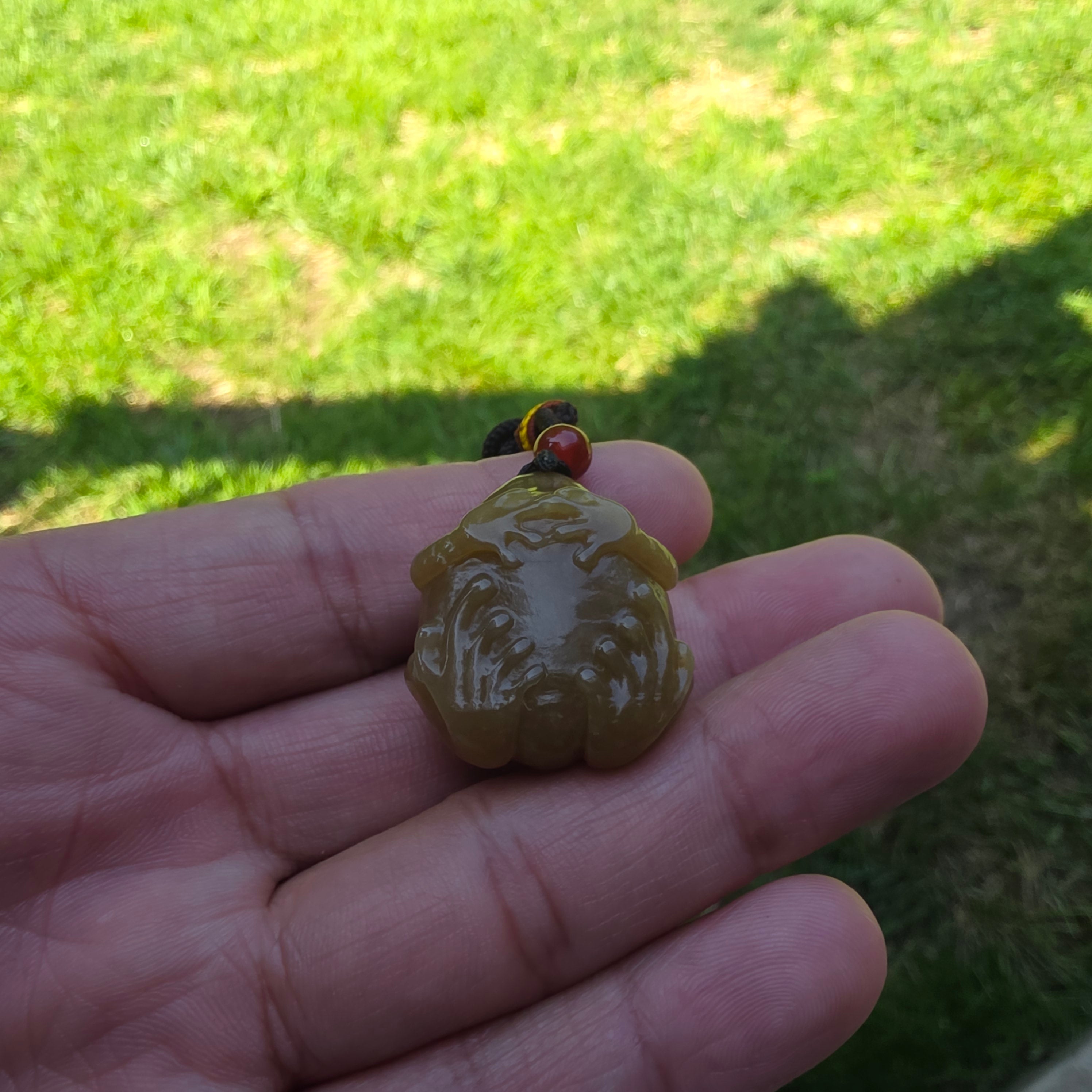 Red-brown Nephrite Jade Toad Carving/Pendant