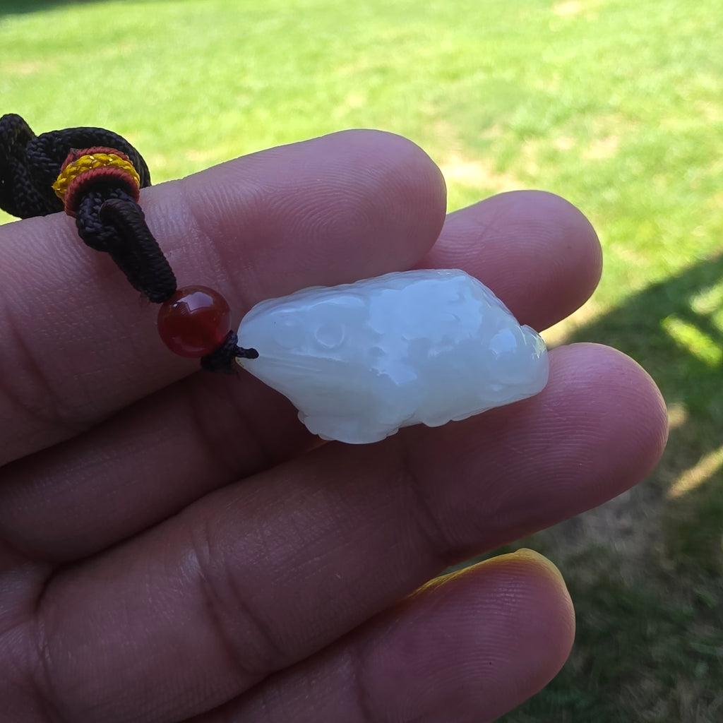 Carved Nephrite White Jade Toad Pendant