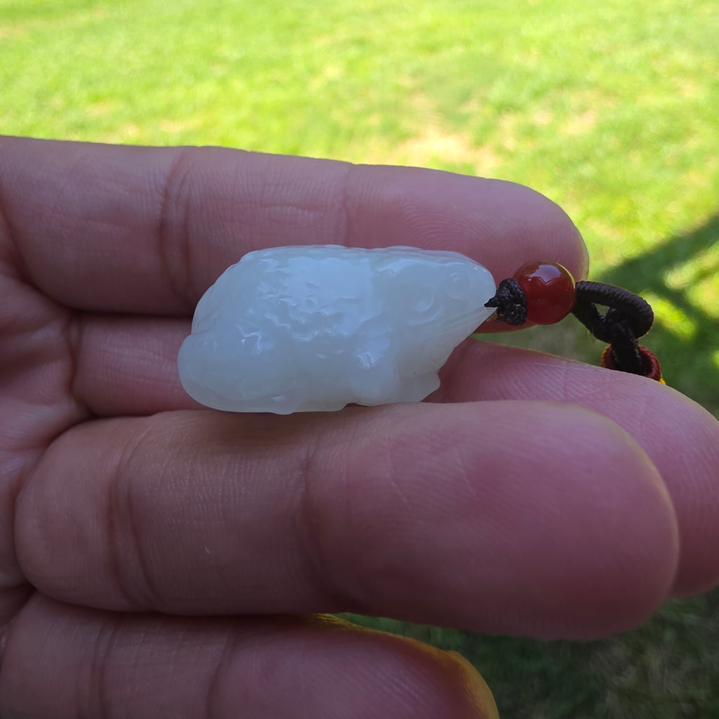 Carved Nephrite White Jade Toad Pendant